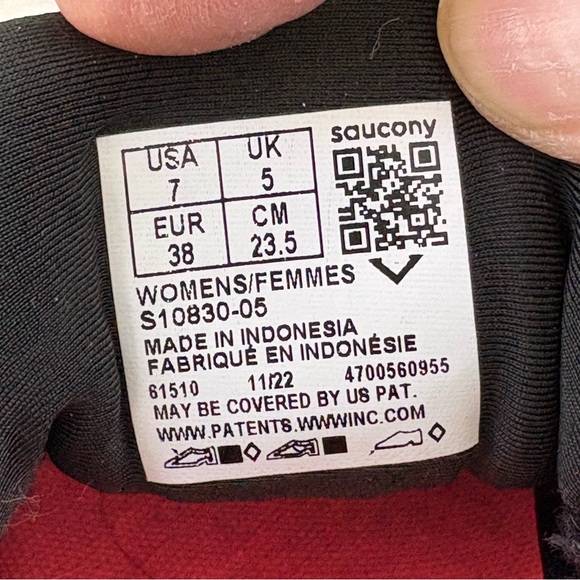 Saucony Women’s Size 7 Ride 16 Lace Up Running Shoes In Black/White - Picture 2 of 9